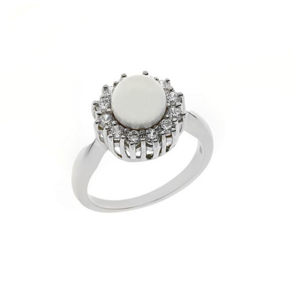 Ring with Pearl