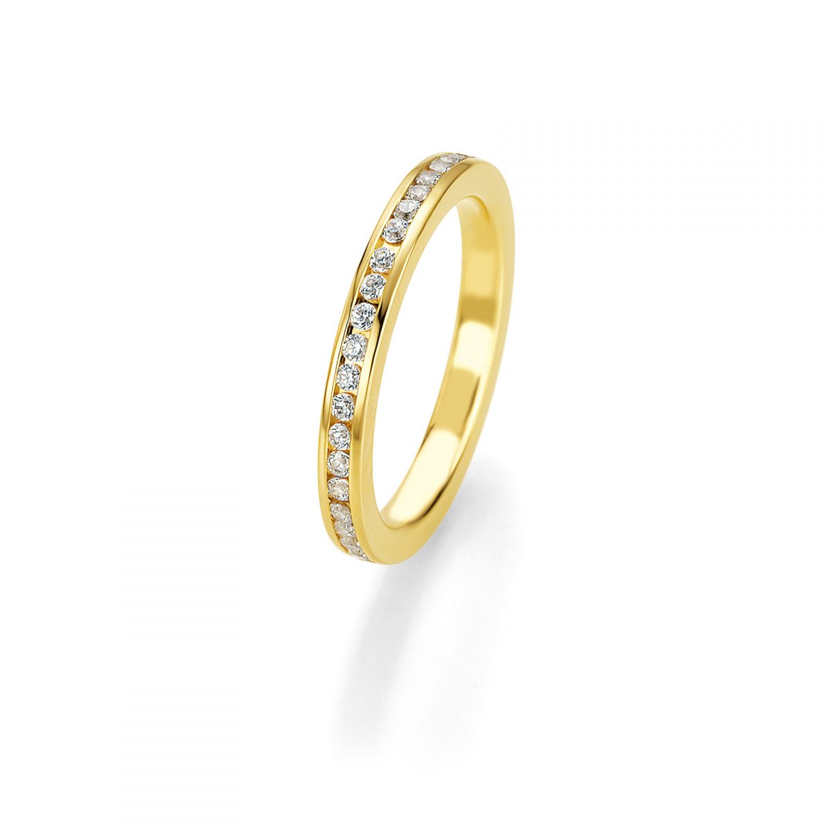 Series K18 Ring with Diamonds