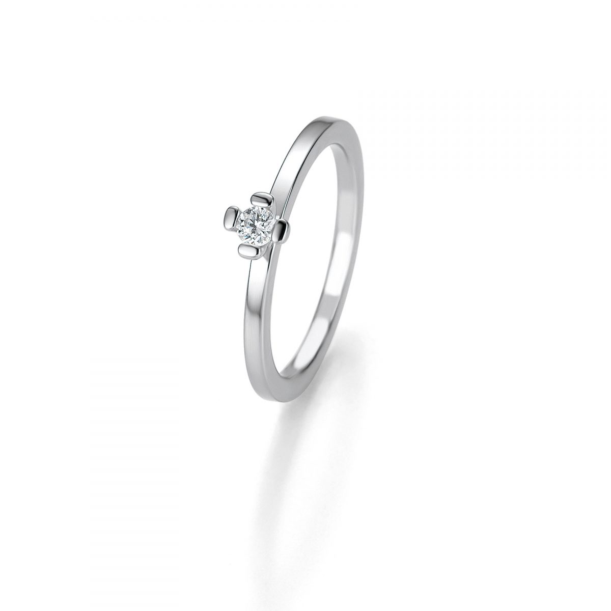 Solitaire K18 Ring with Diamond