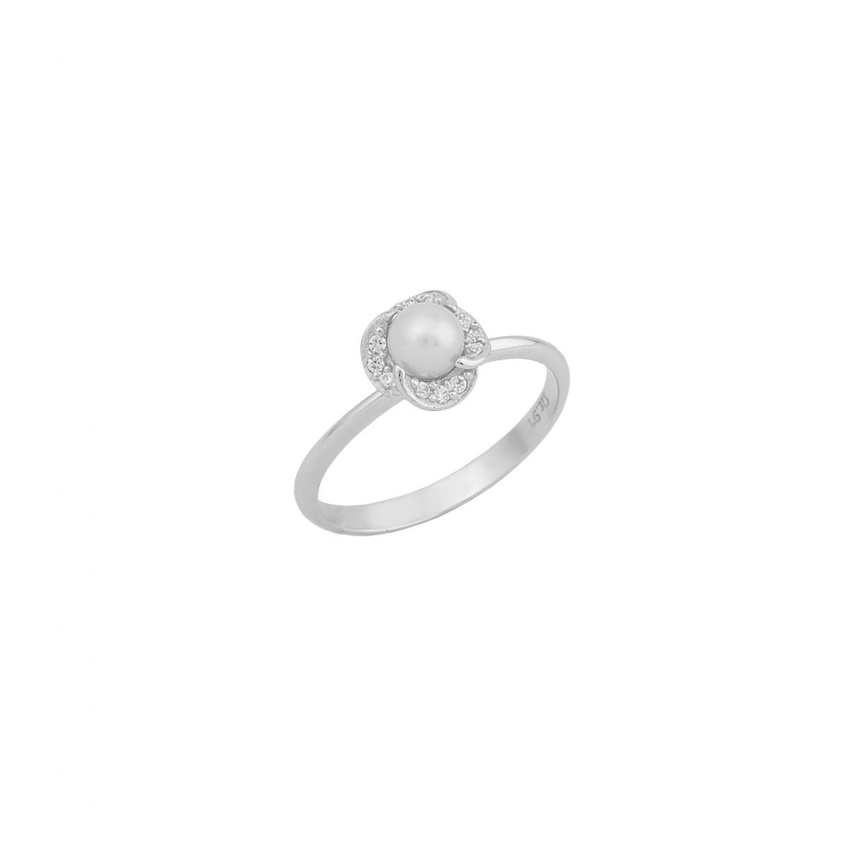 Ring with Pearl