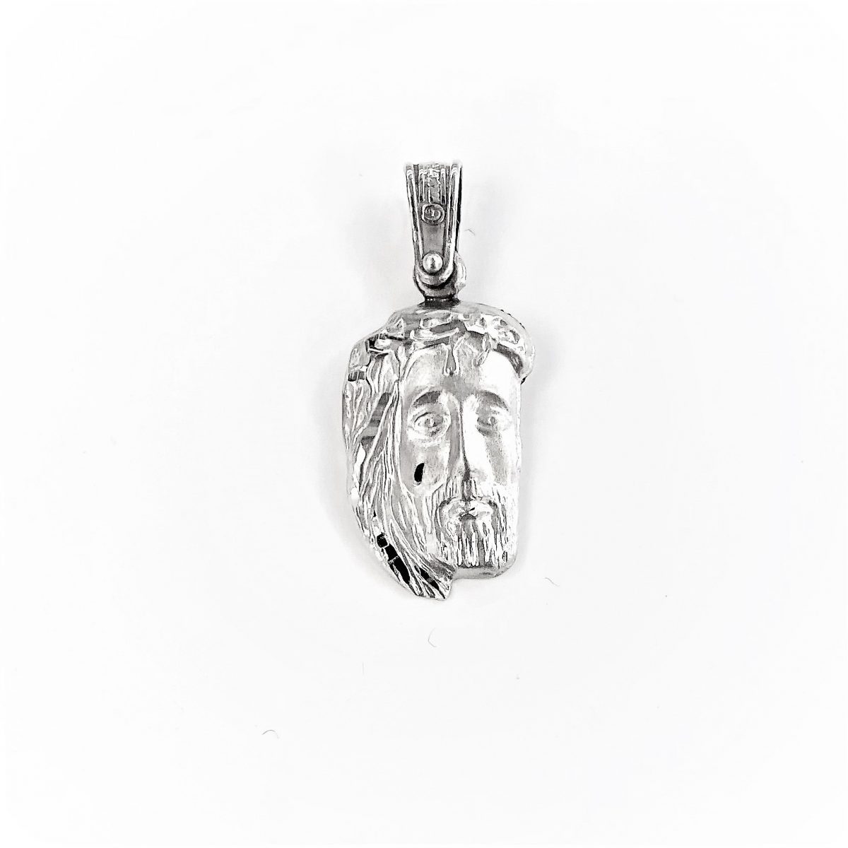 Pendants head of Christ