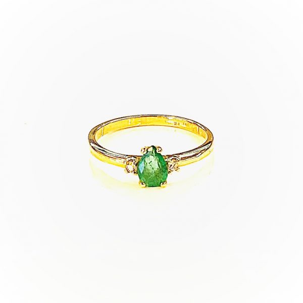 Ring with Emerald & Diamonds