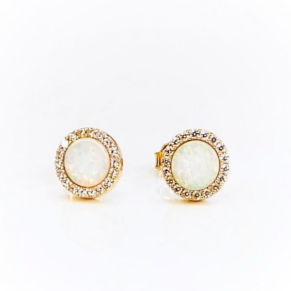 Earrings with opaline