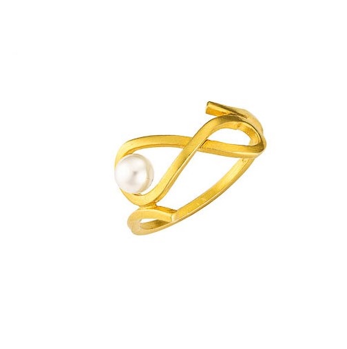 Ring with Pearl