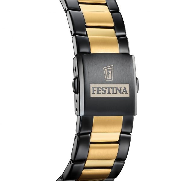 Festina chronograph with metal bracelet