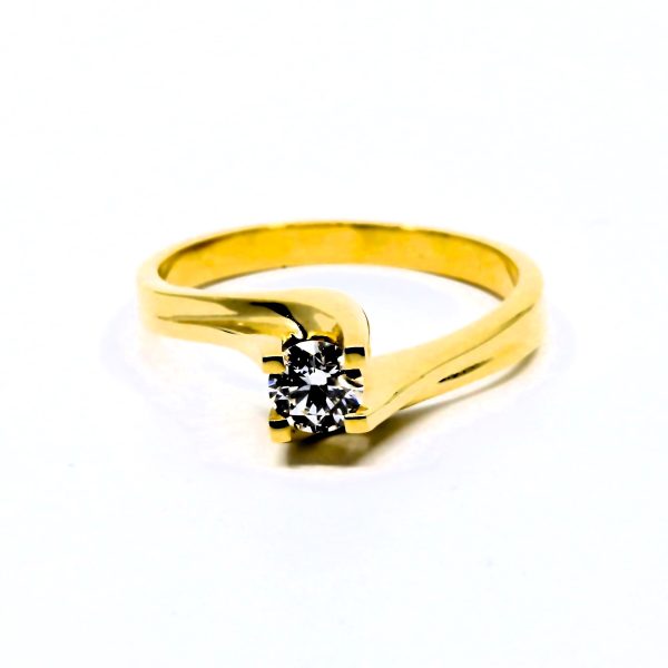 Ring Solitaire with Diamond