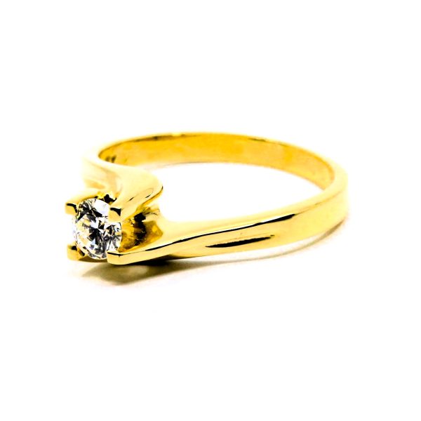 Ring Solitaire with Diamond